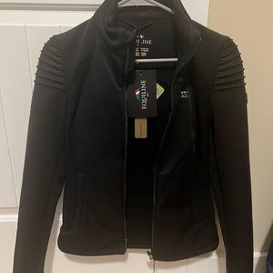 Black equiline jacket with side venting